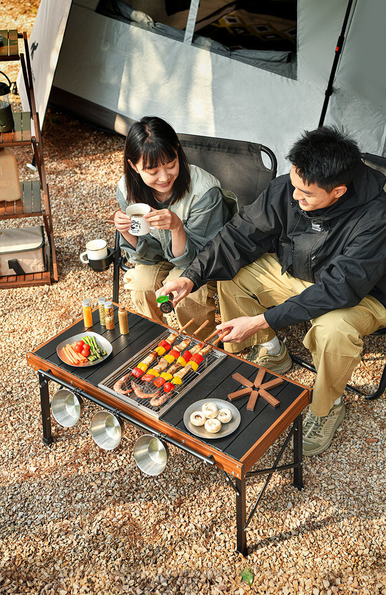 Beach Folding Wood Table Roll up Folding Low Picnic Wooden Table with Folding Legs